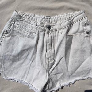 shein cream colored jean shorts